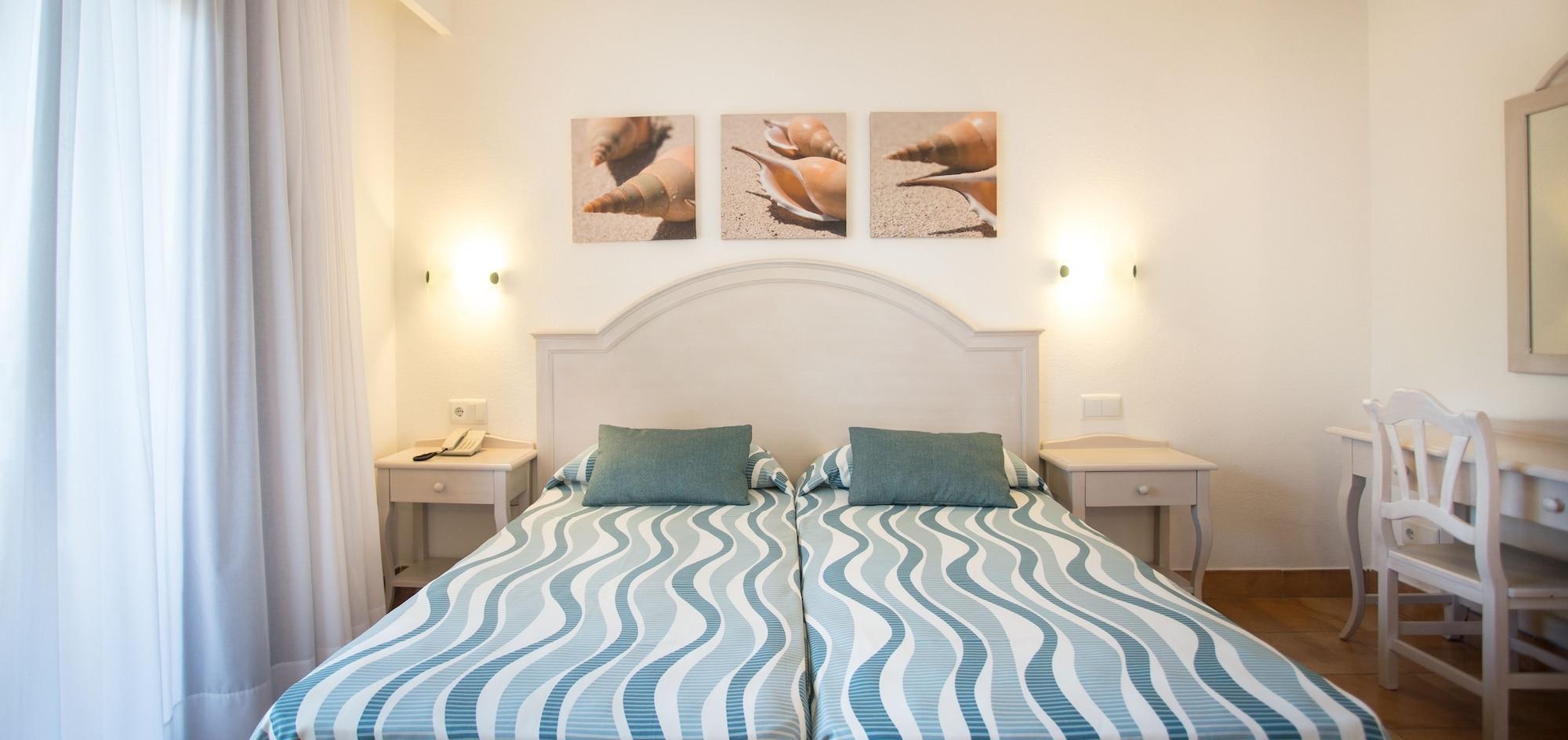 Insotel Formentera Playa 4*